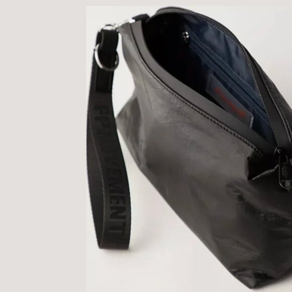 Free People Total Access Pouch in Black NWT - Picture 3 of 7